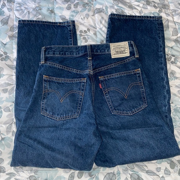 Levi's Denim - *SOLD*Levi’s Ribcage Straight